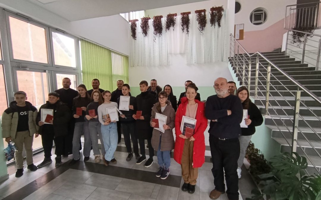 ЈУ ОШ ,,Ђура Јакшић“ Подновље домаћин Општинског такмичења из православне вјеронауке